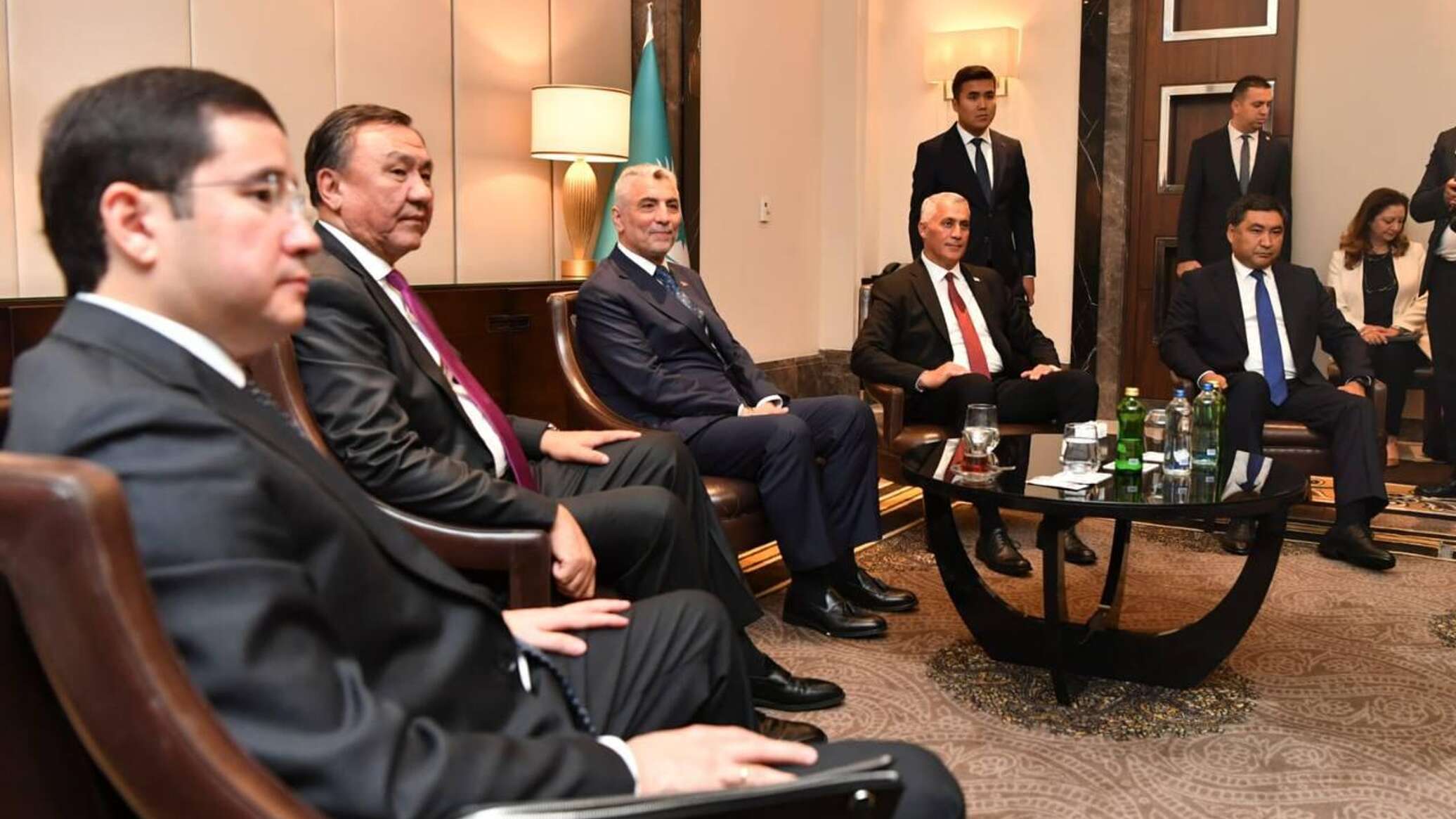 Цифровизацию и поддержку МСБ обсудили в Организации тюркских государств 
