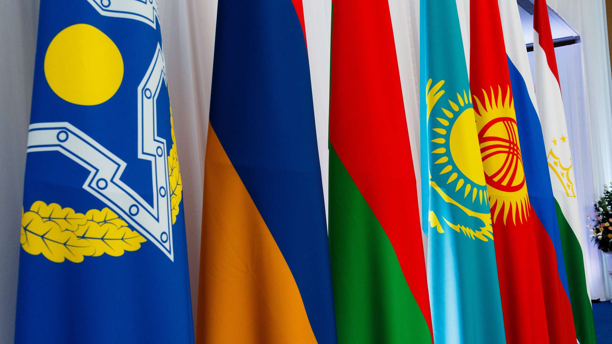 Казахстан ратифицировал протокол по миротворческой деятельности ОДКБ