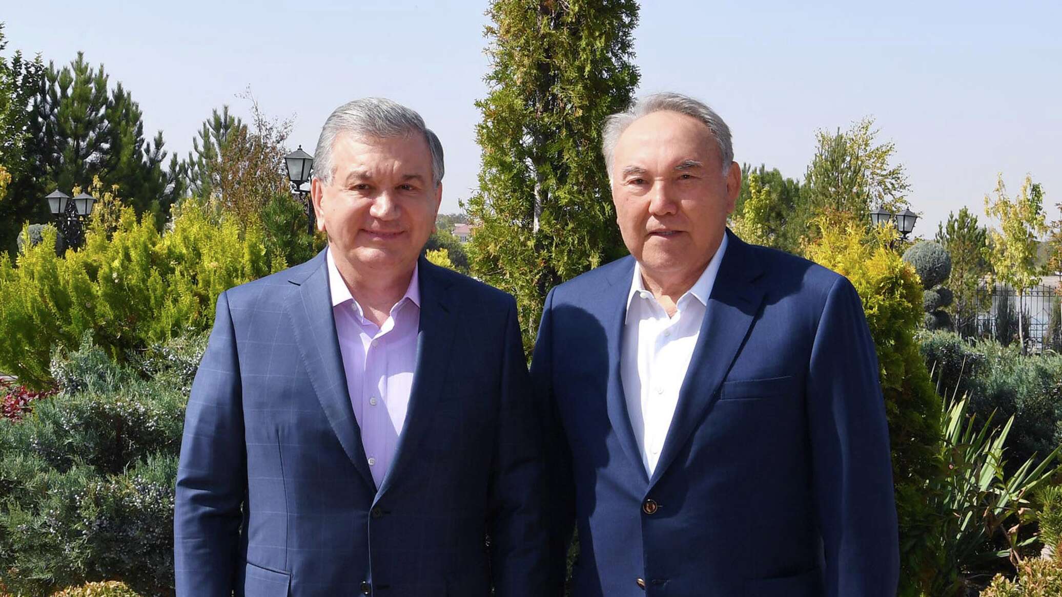 Нурсултан Назарбаев переговорил с Шавкатом Мирзиеевым по телефону
