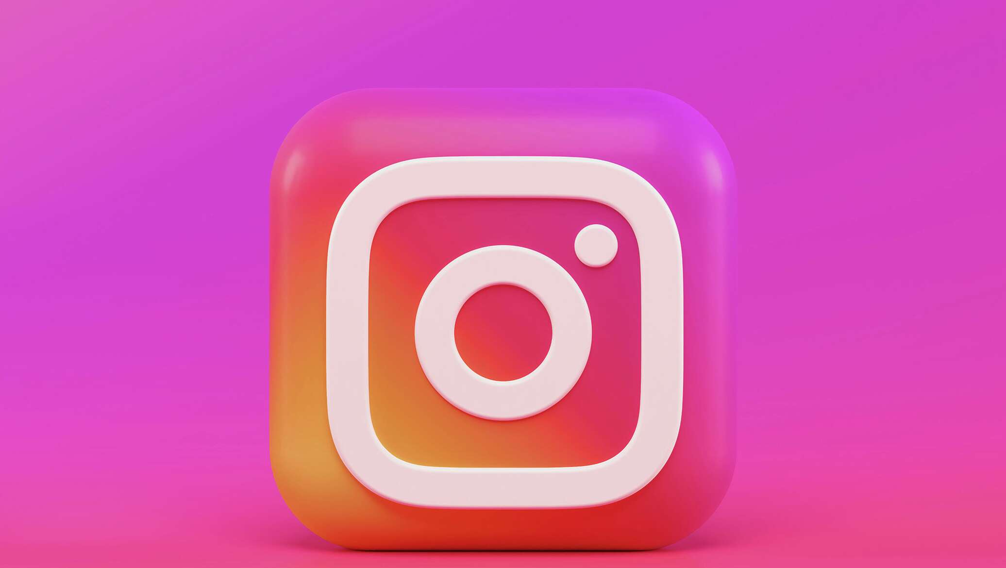 Instagram пошел по пути Clubhouse?